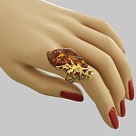 720065/10,09г  Серебро 925* КОЛЬЦО вст.Янтарь р/п