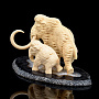 Скульптура из бивня мамонта "Мамонт с мамонтенком", фотография 2. Интернет-магазин ЛАВКА ПОДАРКОВ