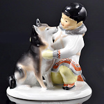 0022427/82.00961.00.1 ЛФЗ СКУЛЬПТУРА "Якут с собакой"ТН1 