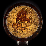 Панно из янтаря "Золотая рыбка" мозаичное
