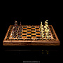 Шахматы деревянные с фигурами из янтаря, фотография 6. Интернет-магазин ЛАВКА ПОДАРКОВ