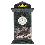 0046987 Нат.камень Часы "Медведь" Бронза Змеевик 120*60*225мм (8102)