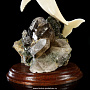 Скульптура "Семья китов" из зуба кашалота, фотография 3. Интернет-магазин ЛАВКА ПОДАРКОВ