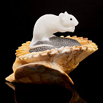 0053615 Нат камень МЫШЬ НА ПОДСОЛНУХЕ