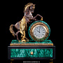 Настольные часы из малахита "Конь с попоной", фотография 1. Интернет-магазин ЛАВКА ПОДАРКОВ