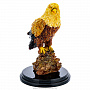 Скульптура из янтаря "Орел", фотография 2. Интернет-магазин ЛАВКА ПОДАРКОВ
