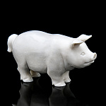 0070251 Кость. Рог Лося СКУЛЬПТУРА "ПОРОСЕНОК" 