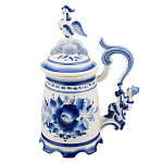 Кружка фарфоровая с росписью "Пожарный". Гжель