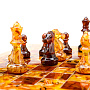 Шахматы с инкрустацией и фигурами из янтаря 28х28 см, фотография 7. Интернет-магазин ЛАВКА ПОДАРКОВ