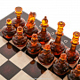 Шахматный ларец с янтарными фигурами "Королевский" 48х48 см, фотография 5. Интернет-магазин ЛАВКА ПОДАРКОВ