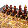 Шахматы с янтарными фигурами "Каре" 32х32 см, фотография 1. Интернет-магазин ЛАВКА ПОДАРКОВ