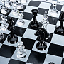 Шахматы из хрусталя 47х47 см, фотография 5. Интернет-магазин ЛАВКА ПОДАРКОВ