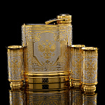 0072187 Златоуст НАБОР ГЕРБ РФ фляга+3 стопки в футляре 