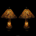 Комплект из двух настольных ламп из янтаря и бронзы "Зонтик"