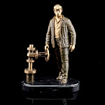 10780 Бронза Статуэтка "Теплоэнергетик" Змеевик (4.139)