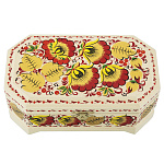 0076973/17*10см-углы  Хохлома Шкатулка "ЦВЕТЫ КРАСНЫЕ" на белом Р5 Н 0006