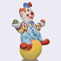 Скульптура "Клоун на шаре" Гжель, фотография 2. Интернет-магазин ЛАВКА ПОДАРКОВ