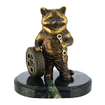 0029796 Бронза Статуэтка "ЕНОТ-ШИНОМОНТАЖНИК" (4.238)