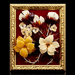 0055508-НП ПАННО "Лилии" янтарное шир.23м, высота 28см (золот. рама)