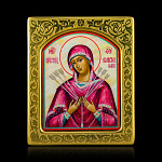 0066552-0050 Икона рукописная Семистрельная Божия Матерь перламутр 150-180 мм рама сус зол