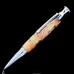 Ручка со вставками из янтаря и карельской березы