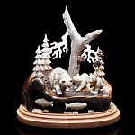 0053506 Скульптура МЕДВЕДИ НА РЫБАЛКЕ  рог лося, цевка мамонта