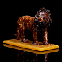 Скульптура из янтаря "Лев", фотография 2. Интернет-магазин ЛАВКА ПОДАРКОВ