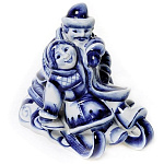 09352 Гжель Скульптура "Сани" Авт.Черновы Л.и В 