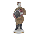 0025292 Сувенир Скульптура "ТЕРКИН" фарфор 7,5*17см