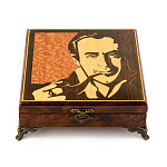 0059246 Нат.дерево Шкатулка "ШЕРЛОК ХОМС" 20*20*8см лайсвуд, корень ореха, дуб, клен