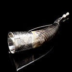 11890/33см Серебро 875* РОГ ДЛЯ ВИНА 33см гравировка, чернение  в П/У