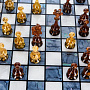 Шахматы с перламутром и янтарными фигурами 45х45 см, фотография 8. Интернет-магазин ЛАВКА ПОДАРКОВ
