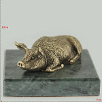 0019522 Бронза Статуэтка   "СВИНЬЯ" на камне (796)