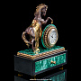Настольные часы из малахита "Конь с попоной", фотография 3. Интернет-магазин ЛАВКА ПОДАРКОВ