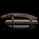 0068664  Оружие сувенирное Нож "Аллигатор" на подставке