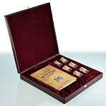 27648/Нб НАБОР ДЛЯ МУЖЧИН:Книга "Русская водка"+стопки в П/У