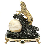 0046408/ФР Нат.камень Скульптура "Тигр" офиокальцит