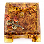 Шкатулка из янтаря квадратная "Ветка розы", фотография 3. Интернет-магазин ЛАВКА ПОДАРКОВ