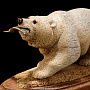 Скульптура "Медведь с рыбой" (кость кита, бивень мамонта), фотография 7. Интернет-магазин ЛАВКА ПОДАРКОВ