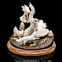 Скульптура из кости "Лиса на охоте", фотография 1. Интернет-магазин ЛАВКА ПОДАРКОВ