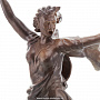 Деревянная резная скульптура "Родина Мать". Высота 43 см, фотография 3. Интернет-магазин ЛАВКА ПОДАРКОВ