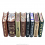 Коллекция из 25 миниатюрных книг в деревянном шкафчике, фотография 7. Интернет-магазин ЛАВКА ПОДАРКОВ