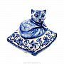 Шкатулка "Кот на подушке". Гжель, фотография 2. Интернет-магазин ЛАВКА ПОДАРКОВ