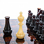 Шахматы янтарные "Орион" 32х32 см, фотография 5. Интернет-магазин ЛАВКА ПОДАРКОВ