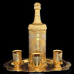 0022772 Златоуст НАБОР: Бутылка+блюдо+3 рюмки, позолота, П/У