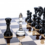 Деревянный шахматный ларец с хрустальными фигурами 48х48 см, фотография 6. Интернет-магазин ЛАВКА ПОДАРКОВ