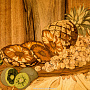 Деревянное настенное панно "Натюрморт с виноградом" 58 х 46 см, фотография 2. Интернет-магазин ЛАВКА ПОДАРКОВ