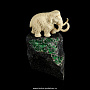 Скульптура из кости "Мамонт". Бивень мамонта, уваровит, фотография 2. Интернет-магазин ЛАВКА ПОДАРКОВ