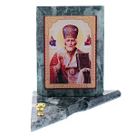 0039533/8826 Нат.камень ИКОНА с подсвечником НИКОЛАЙ Ч-Ц сред.змеевик120*120*130мм 600гр