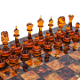 Шахматы из мореного дуба с янтарными фигурами 44х44 см, фотография 2. Интернет-магазин ЛАВКА ПОДАРКОВ